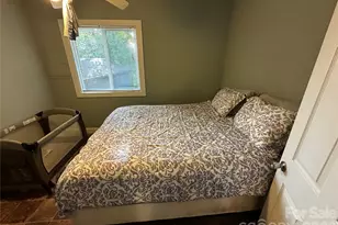 162 Clubhouse Dr, New London, NC 28127 - Photo 12