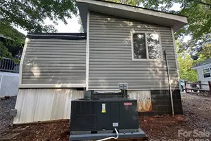 162 Clubhouse Dr, New London, NC 28127 - Photo 22