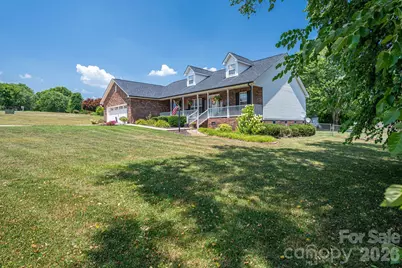 2524 Old Pond Drive, Lincolnton, NC 28092 - Photo 2
