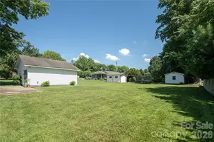 419 Big Bend Rd, Brevard, NC 28712 - Photo 18
