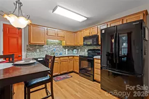 407 Cook St, Kannapolis, NC 28083 - Photo 16
