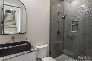 24 S Watchman Dr, Hendersonville, NC 28791 - Photo 30