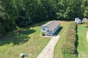 4843 Mayfield Dr, Granite Falls, NC 28630 - Photo 4