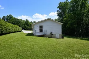 4843 Mayfield Dr, Granite Falls, NC 28630 - Photo 12