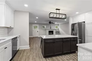 201 W Elm St, Wingate, NC 28174 - Photo 10