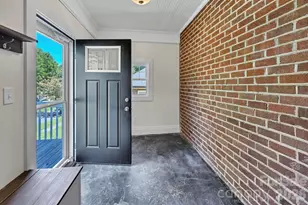 10 Enka Oak St, Candler, NC 28715 - Photo 4