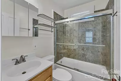 10 Enka Oak Street, Candler, NC 28715 - Photo 18