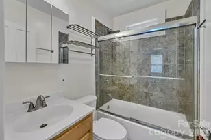 10 Enka Oak St, Candler, NC 28715 - Photo 18