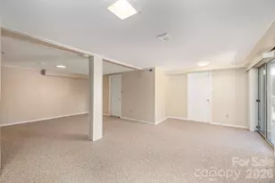 881 Mulberry St, Clyde, NC 28721 - Photo 18