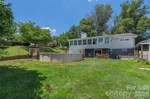 881 Mulberry St, Clyde, NC 28721 - Photo 24