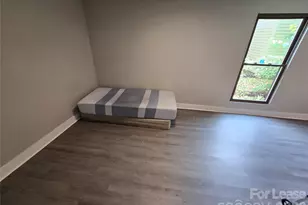 2727 Englehardt St, Charlotte, NC 28216 - Photo 14