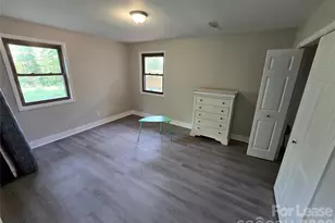 2727 Englehardt St, Charlotte, NC 28216 - Photo 12