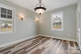 141 N Madison St, Marion, NC 28752 - Photo 12