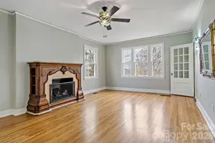 141 N Madison St, Marion, NC 28752 - Photo 8