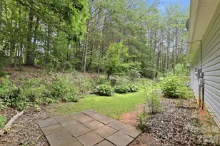 15 Valley St, Granite Falls, NC 28630 - Photo 4