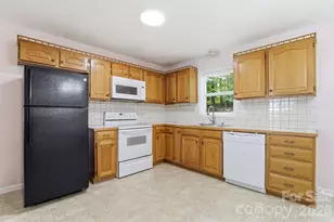 15 Valley St, Granite Falls, NC 28630 - Photo 12