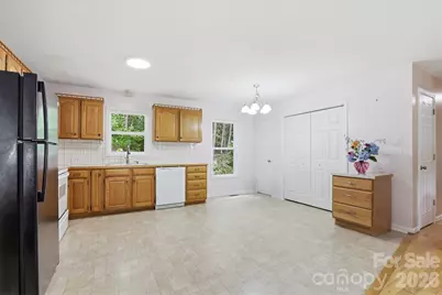 15 Valley Street, Granite Falls, NC 28630 - Photo 10
