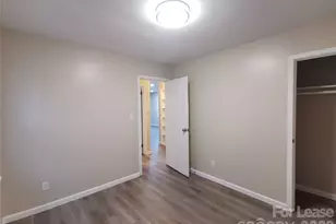 1932 Holly St, Charlotte, NC 28216 - Photo 14