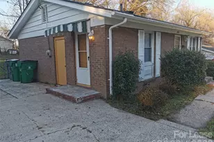 1932 Holly St, Charlotte, NC 28216 - Photo 4