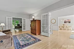 5710 Kinglet Ln, Charlotte, NC 28269 - Photo 10