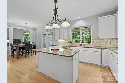 5710 Kinglet Lane, Charlotte, NC 28269 - Photo 22