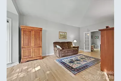 5710 Kinglet Lane, Charlotte, NC 28269 - Photo 6