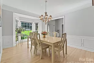 5710 Kinglet Ln, Charlotte, NC 28269 - Photo 12