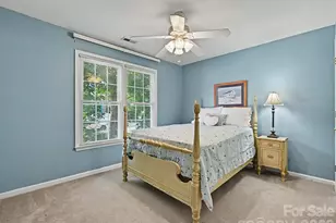 5710 Kinglet Ln, Charlotte, NC 28269 - Photo 36