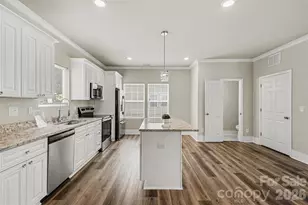 2137 Tom Sadler Rd, Charlotte, NC 28214 - Photo 12