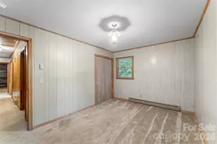 215 N Fork River Rd, Marion, NC 28752 - Photo 18
