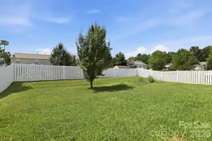 5214 Coffeeberry Ln, Charlotte, NC 28227 - Photo 32
