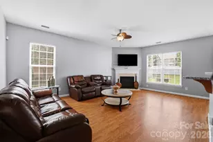 5214 Coffeeberry Ln, Charlotte, NC 28227 - Photo 2
