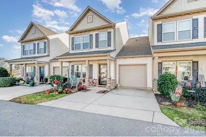 104 Blackstone Court, Statesville, NC 28677 - Photo 2