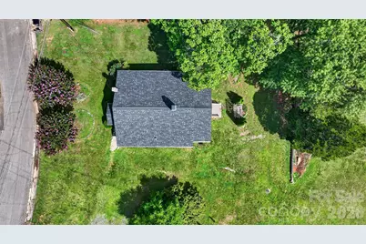 106 Lake Drive, Hickory, NC 28601 - Photo 6