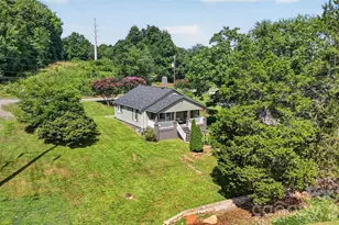 106 Lake Dr, Hickory, NC 28601 - Photo 36
