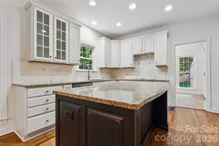 9727 Devonshire Dr, Huntersville, NC 28078 - Photo 8