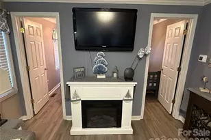 138 Marina Dr, New London, NC 28127 - Photo 8
