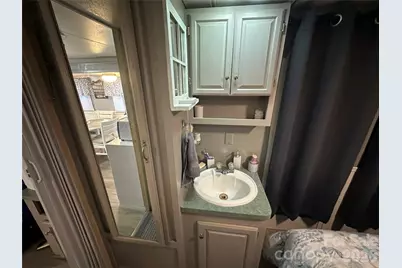 138 Marina Drive, New London, NC 28127 - Photo 20