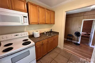 5836 Lebanon Rd, Charlotte, NC 28227 - Photo 22