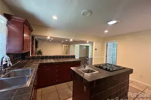 5836 Lebanon Rd, Charlotte, NC 28227 - Photo 12