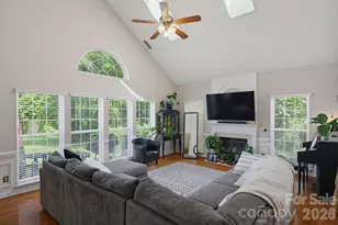 12222 Old Timber Rd, Charlotte, NC 28269 - Photo 10