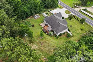 7015 Mt Holly-Huntersville Rd, Charlotte, NC 28216 - Photo 40