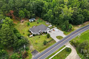 7015 Mt Holly-Huntersville Rd, Charlotte, NC 28216 - Photo 6