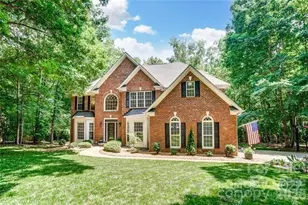 6025 Oakridge Ct, Weddington, NC 28104 - Photo 2