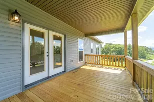 381 Scenic Rdg Cir, Franklin, NC 28734 - Photo 36