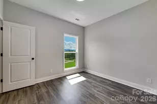 381 Scenic Rdg Cir, Franklin, NC 28734 - Photo 22