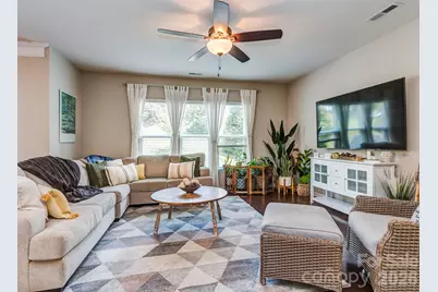 3831 Park South Station Boulevard, Charlotte, NC 28210 - Photo 2