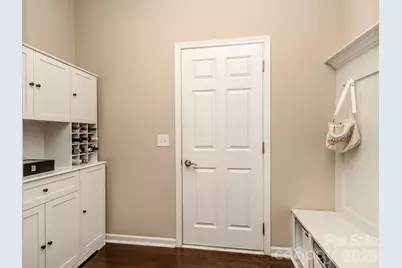 3831 Park South Station Boulevard, Charlotte, NC 28210 - Photo 10