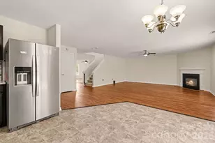 10912 Thousand Oaks Dr, Huntersville, NC 28078 - Photo 4