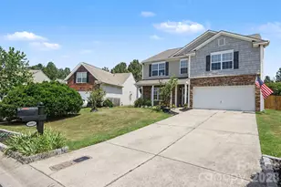 10912 Thousand Oaks Dr, Huntersville, NC 28078 - Photo 2
